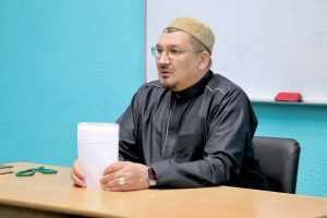 Глава ДУМП встретился со студентами саратовского медресе