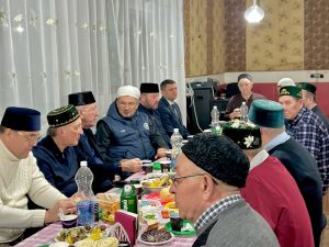 Старинная Усть-Уза собрала единоверцев за торжественным ифтаром