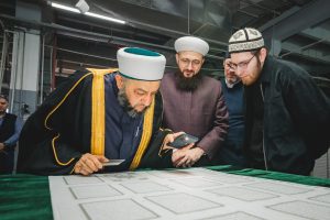 Первый в новейшей истории России рукописный Коран отправлен в печать