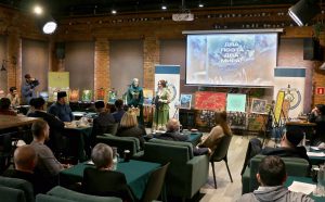 В Саратове презентовали сборник стихов «Два поэта – два мира»