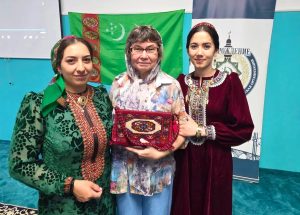 Туркменские культура и традиции привели саратовцев в Соборную мечеть
